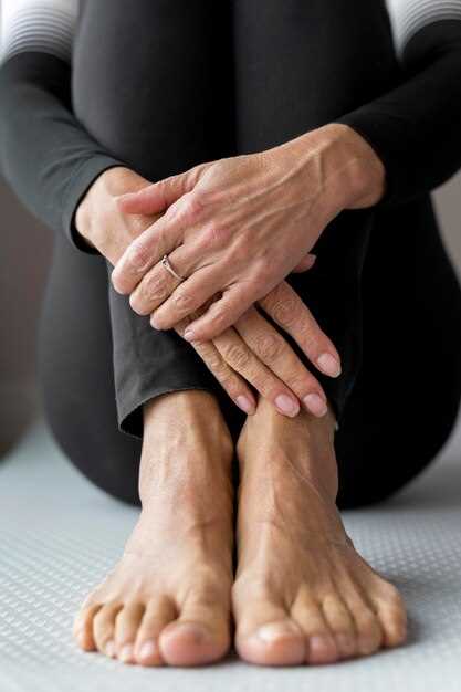 Симптомы и последствия утолщенных ногтей на ногах